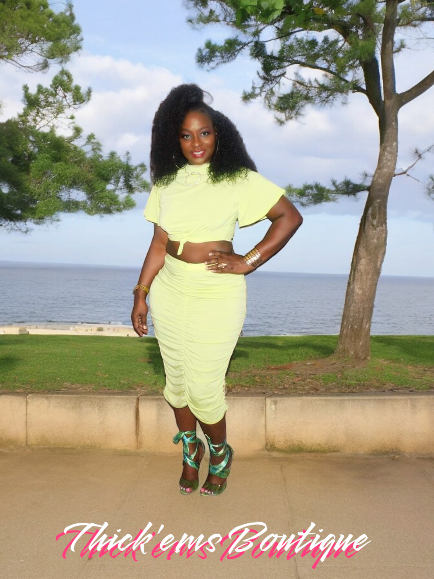 Kiwi Skirt Set