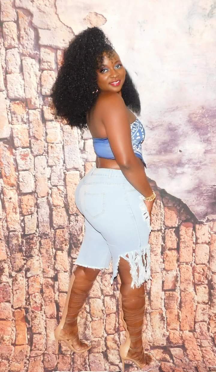 Jada Distress Bermuda Shorts